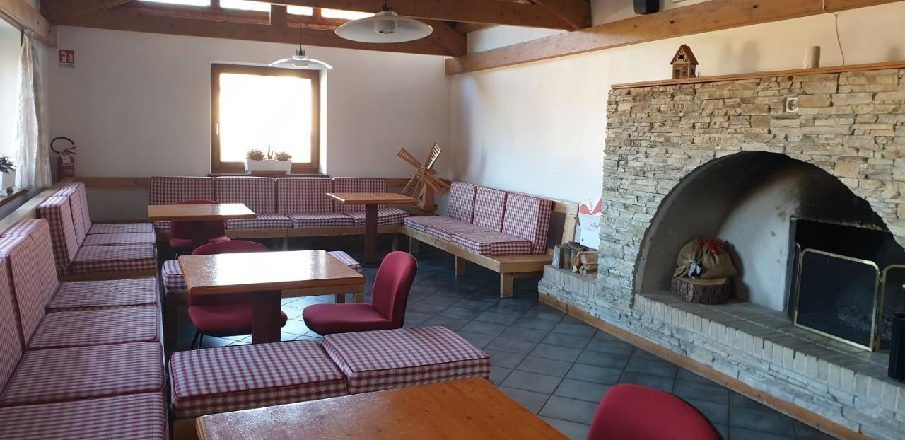 Hotel Martinella Folgaria Kültér fotó