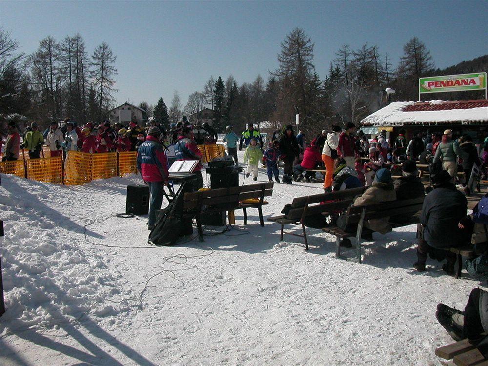 Hotel Martinella Folgaria Kültér fotó